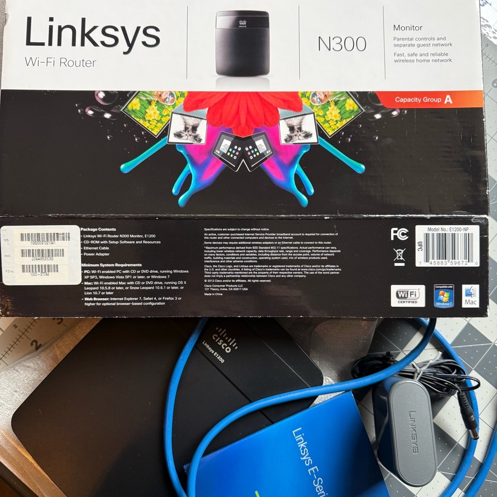 Linksys WiFi Router E1200 N300 Mbps 4-Port Wireless Router - Picture 2 of 8